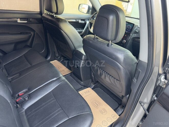 Kia Sorento 2010, 211,000 km - 2.0 l - Bakı