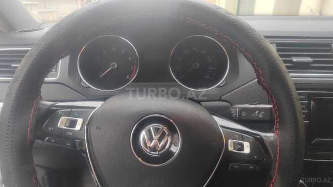 Volkswagen Jetta 2017, 241,402 km - 1.4 l - Bakı