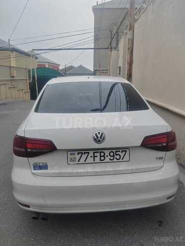 Volkswagen Jetta 2017, 241,402 km - 1.4 l - Bakı