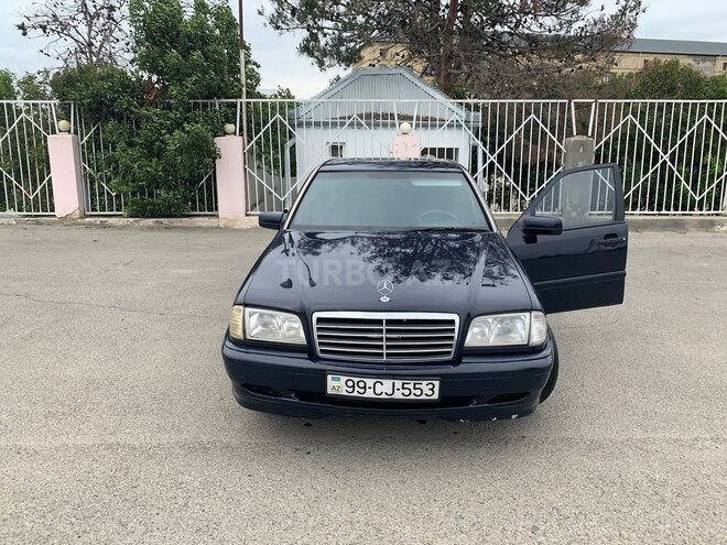 Mercedes C 180 1998, 485,000 km - 1.8 л - Naftalan