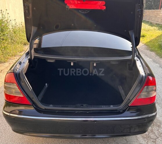 Mercedes E 350 2006, 211,000 km - 3.5 l - Bakı