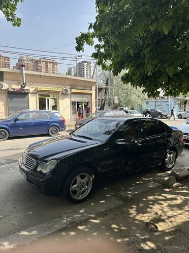Mercedes C 200 2000, 338,000 km - 2.0 l - Bakı
