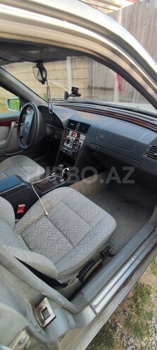 Mercedes C 180 1995, 560,504 km - 1.8 l - Şirvan