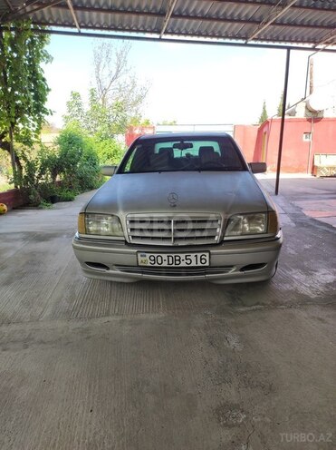 Mercedes C 180 1995, 560,504 km - 1.8 l - Şirvan