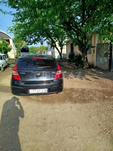 Hyundai i30 2009, 247,000 km - 1.4 l - Tovuz