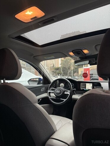 Hyundai Elantra 2021, 68,000 km - 1.6 l - Bakı