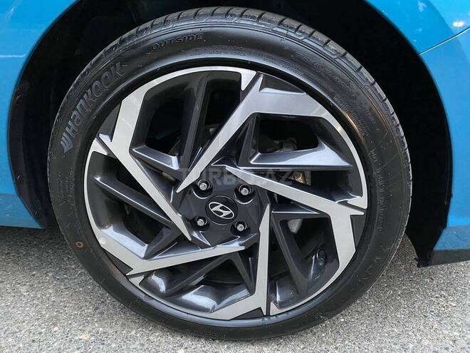 Hyundai i20 2023, 16,718 km - 1.4 л - Bakı