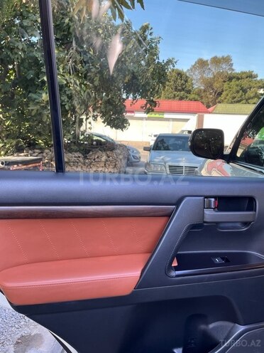 Toyota Land Cruiser 2019, 65,000 km - 4.0 l - Bakı