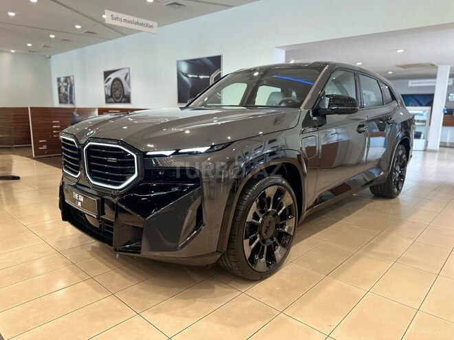 BMW XM 50e-10