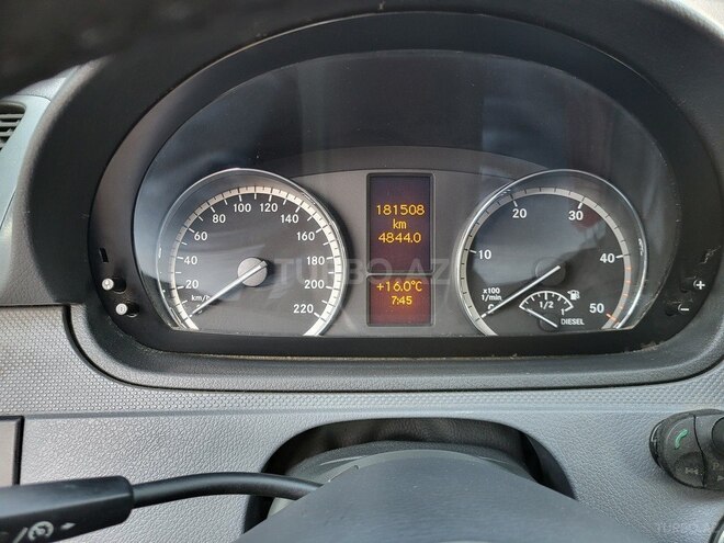 Mercedes Vito 111 2009, 181,508 km - 2.2 л - Bakı