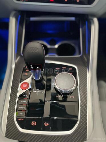 BMW XM 50e-21