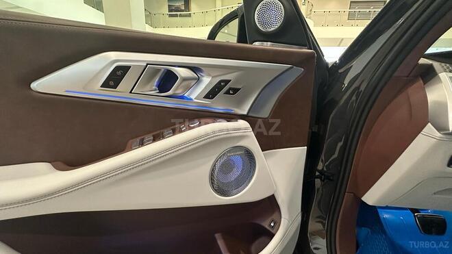 BMW XM 50e-28
