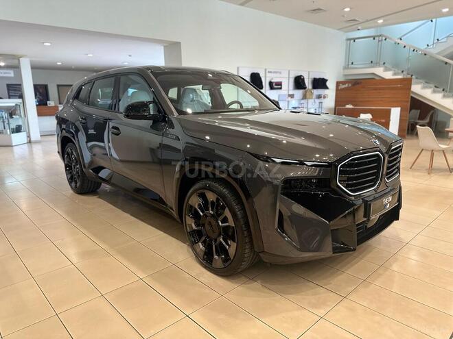 BMW XM 50e-7