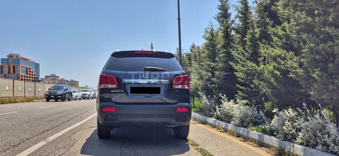 Kia Sorento 2009, 259,000 km - 2.0 l - Bakı