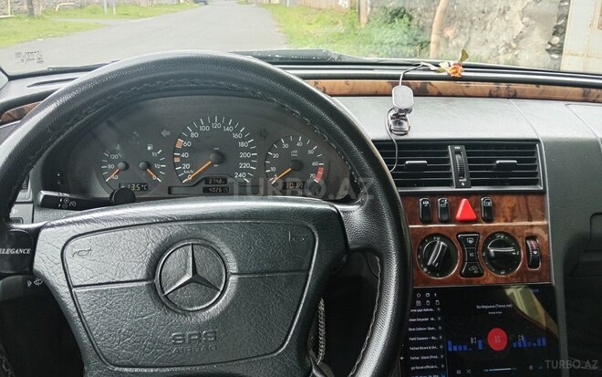 Mercedes C 200 1997, 402,000 km - 2.0 l - Balakən