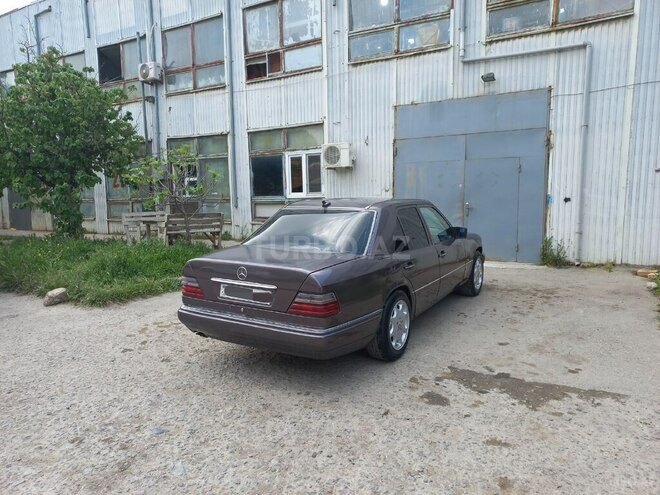 Mercedes E 320 1995, 340,000 km - 3.2 l - Bakı
