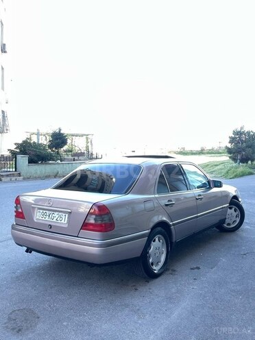 Mercedes C 200 1995, 265,000 km - 2.0 л - Bakı