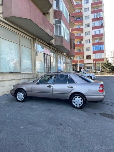 Mercedes C 200 1995, 265,000 km - 2.0 л - Bakı