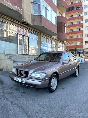 Mercedes C 200 1995, 265,000 km - 2.0 л - Bakı