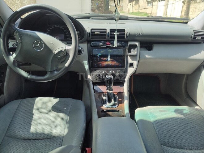 Mercedes C 240 2000, 400,000 km - 2.4 l - Quba