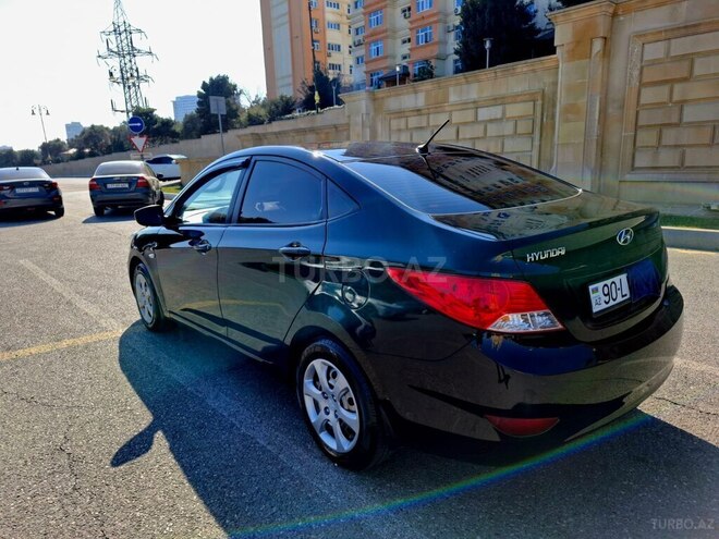 Hyundai Accent 2011, 280,000 km - 1.4 l - Bakı