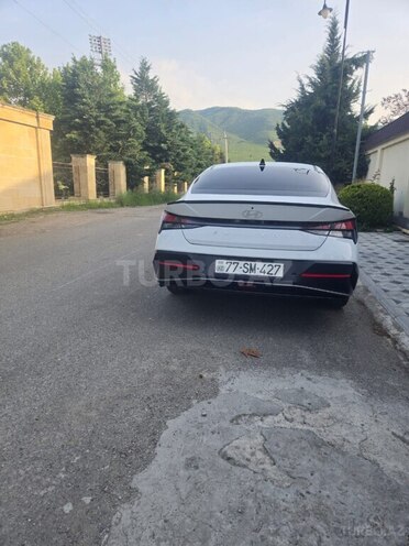 Hyundai Elantra 2024, 9,000 km - 1.5 л - Ağsu