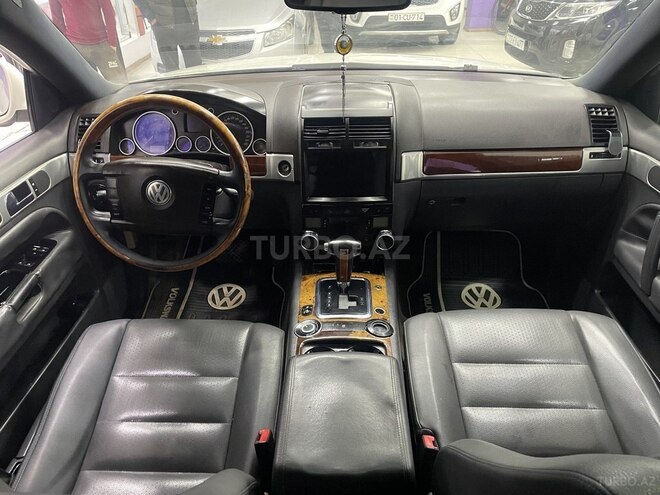 Volkswagen Touareg-6