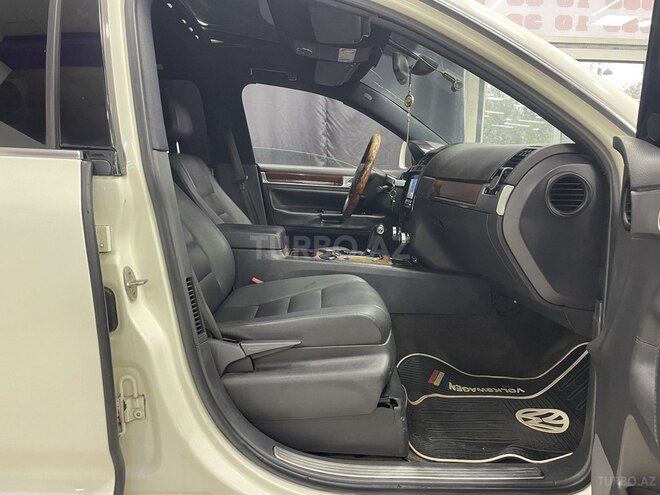 Volkswagen Touareg-4