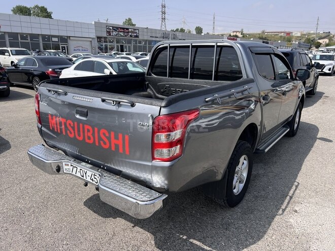 Mitsubishi L200 2019, 201,441 km - 2.5 л - Bakı