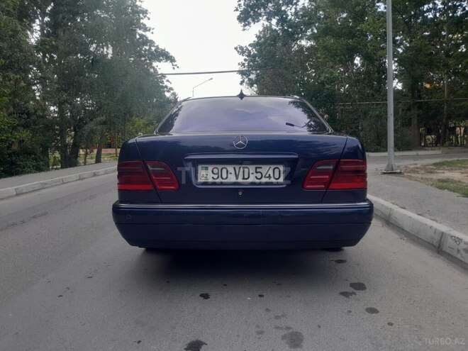 Mercedes E 240 1998, 280,000 km - 2.4 l - Mingəçevir