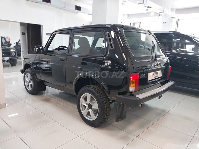 LADA (VAZ) Niva-6