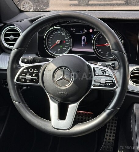 Mercedes E 200 d 2019, 216,000 km - 2.0 л - Bakı
