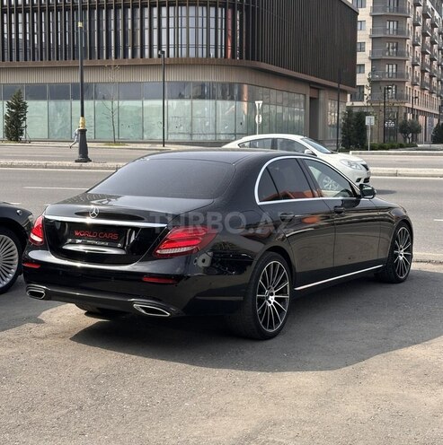 Mercedes E 200 d 2019, 216,000 km - 2.0 л - Bakı