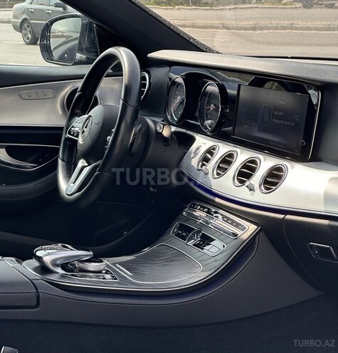 Mercedes E 200 d 2019, 216,000 km - 2.0 л - Bakı