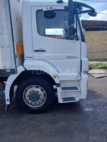 Mercedes Axor 2529 2008, 278,000 km - 6.4 l - Göyçay