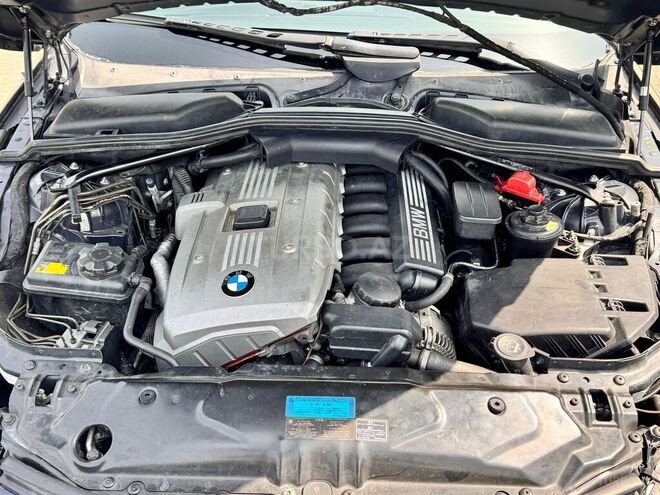 BMW 530 2005, 320,000 km - 3.0 l - Bakı