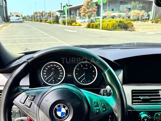 BMW 530 2005, 320,000 km - 3.0 l - Bakı