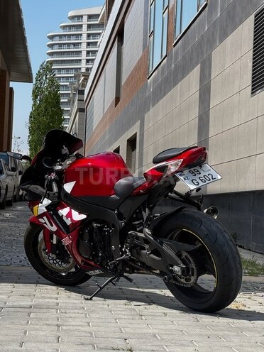 Suzuki  2021, 10,450 km - 0.6 l - Bakı