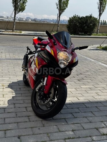 Suzuki  2021, 10,450 km - 0.6 l - Bakı