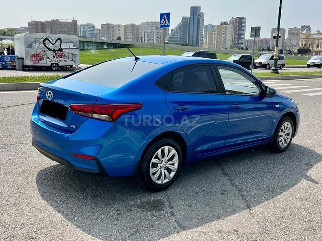 Hyundai Accent 2018, 150,000 km - 1.6 l - Bakı