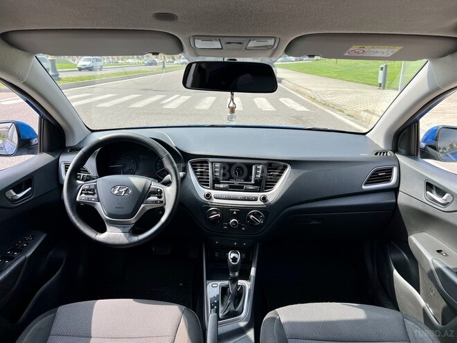 Hyundai Accent 2018, 150,000 km - 1.6 l - Bakı