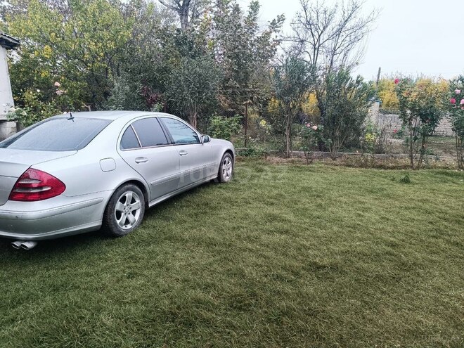 Mercedes E 270 2003, 308,116 km - 2.7 л - Bakı