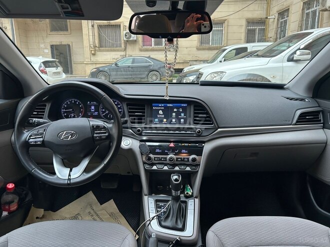 Hyundai Elantra 2018, 149,669 km - 2.0 l - Bakı