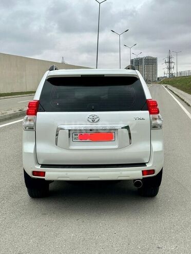 Toyota Land Cruiser Prado 2013, 170,000 km - 2.7 l - Bakı