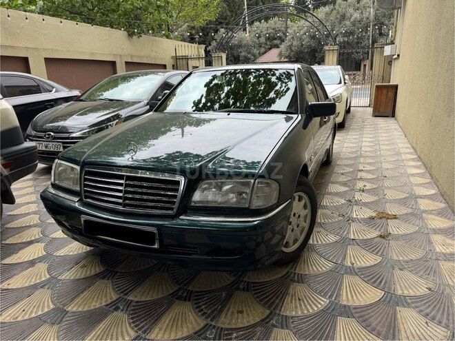 Mercedes C 220 d 1998, 333,000 km - 2.2 л - Bakı