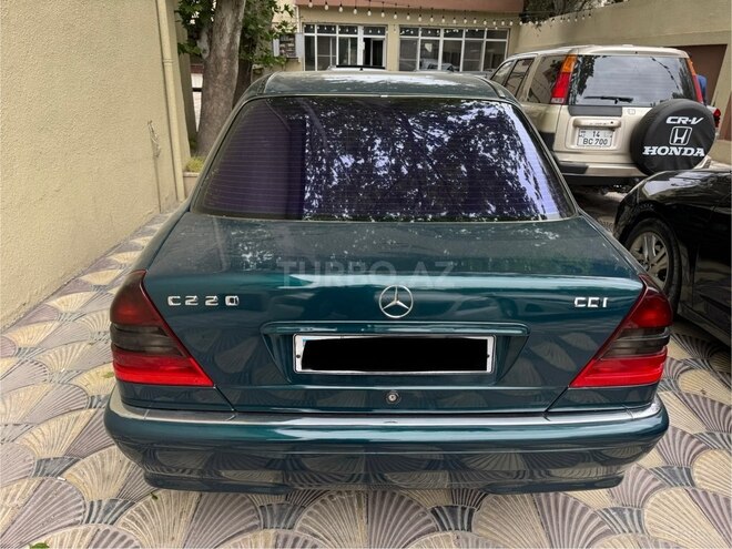 Mercedes C 220 d 1998, 333,000 km - 2.2 л - Bakı