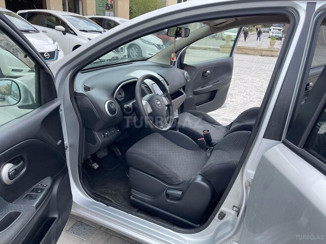 Nissan Note-16