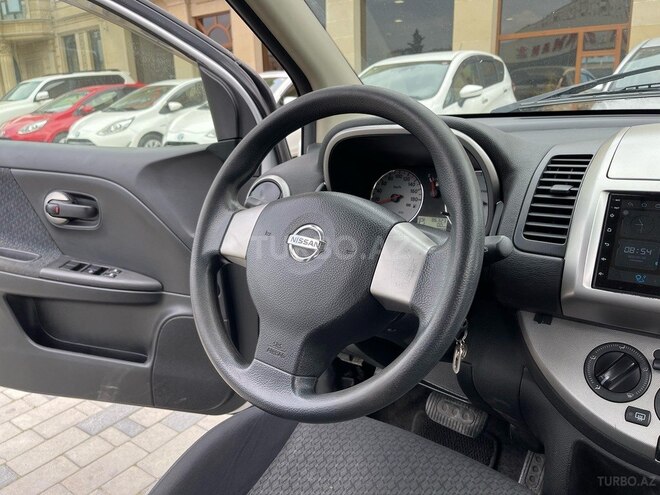 Nissan Note-9