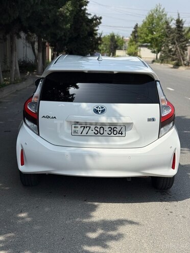 Toyota Aqua 2019, 121,000 km - 1.5 л - Bakı
