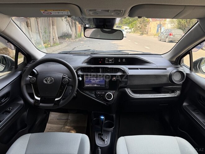 Toyota Aqua 2019, 121,000 km - 1.5 л - Bakı